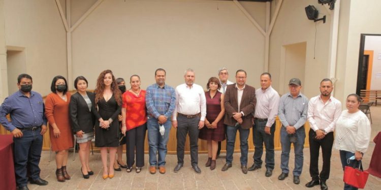 Gobierno de Michoacán exhorta unir esfuerzos por el desarrollo municipal