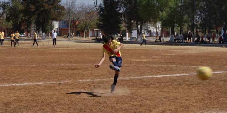 Celebran en UD Morelos-INDECO torneo amistoso de futbol infantil