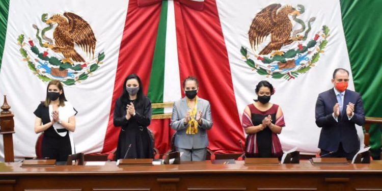 Congreso del Estado sesionará antes de que concluya febrero