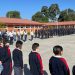 Visitan alumnos de escuela primaria el Cuartel de la Policía Michoacán, en Zitácuaro