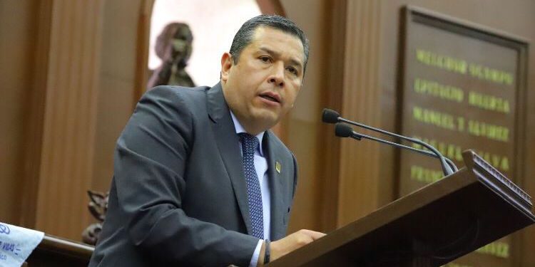 De la mano del Sindicato del Poder Judicial, diputados presentan reforma a la Ley Orgánica