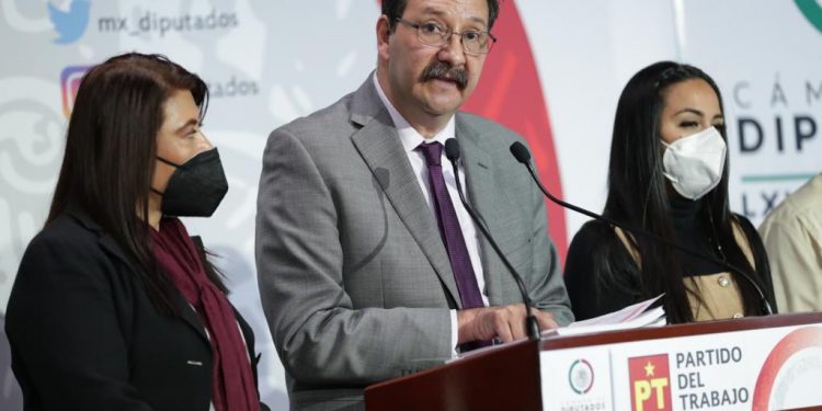 Ramírez Bedolla ha puesto de su parte para resolución de conflictos: Sandoval Flores