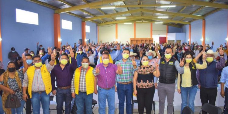 Octavio Ocampo exhorta al perredismo michoacano a ser solidarios y unidos para llegar fuertes al 2024