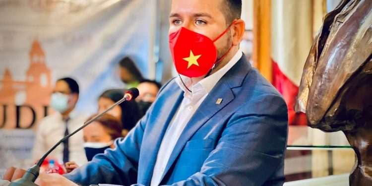 Llama PT a privilegiar el diálogo para incrementar la eficiencia y productividad en el Congreso de Michoacán