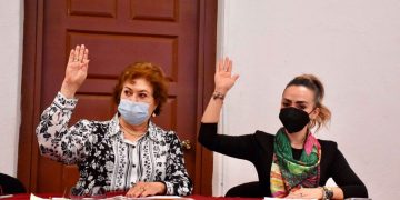 Condecoración Mujer Michoacana 2022 para trabajadoras del área Covid del Hospital Gral. “Dr. Miguel silva”: diputadas