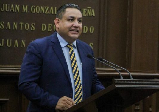 Abren paso a mujeres en el ámbito notarial