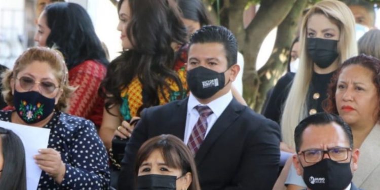 Violencia se ahonda para mujeres con discapacidad: Víctor Zurita