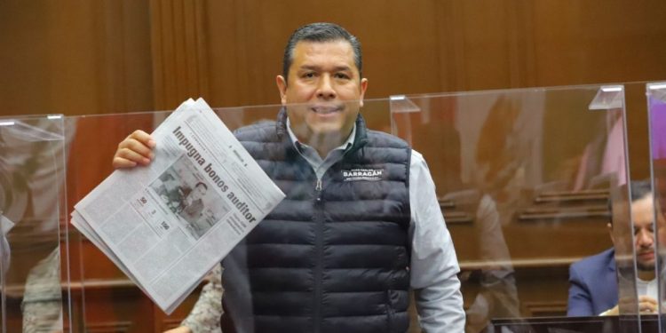 El auditor carnal, demuestra una vez más su incompetencia: Barragán