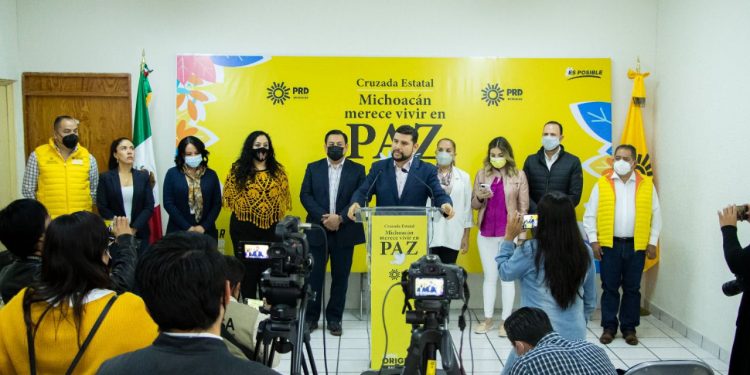 Para rescatar a Michoacán, el gobierno estatal debe reconocer los problemas que existen: PRD