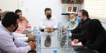 Se firman convenio para atender la salud mental y las adicciones en Apatzingán