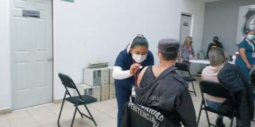 Concluyó vacunación contra COVID-19 a población penitenciaria de Michoacán