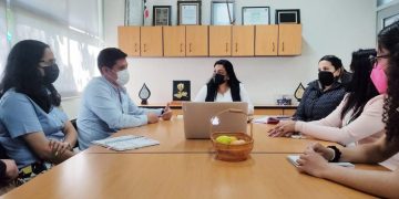 Presenta IJUM servicios y actividades para estudiantes de preparatoria