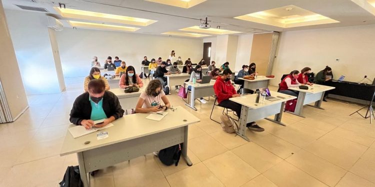 Con gran respuesta arranca el taller ¿Qué Rollo con Emprender?