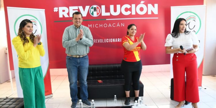 Continúa ONMPRI capacitaciones a mujeres priistas