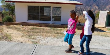 Más de 13 mil espacios educativos del Conafe reciben mantenimiento a través de La Escuela es Nuestra