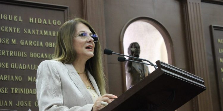 Ya ni en nuestras casas estamos seguras: Dip. Luz María García