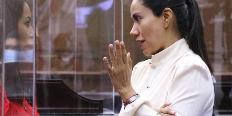 Inversión en ciencia y tecnología sigue sin ser prioridad en México: Fanny Arreola