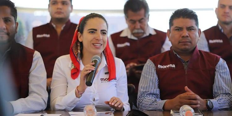 El pueblo tiene derecho a conocer a los representantes que vendieron a México: Morena