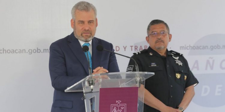 28 comunidades indígenas de Michoacán, beneficiados con infraestructura pública: Bedolla