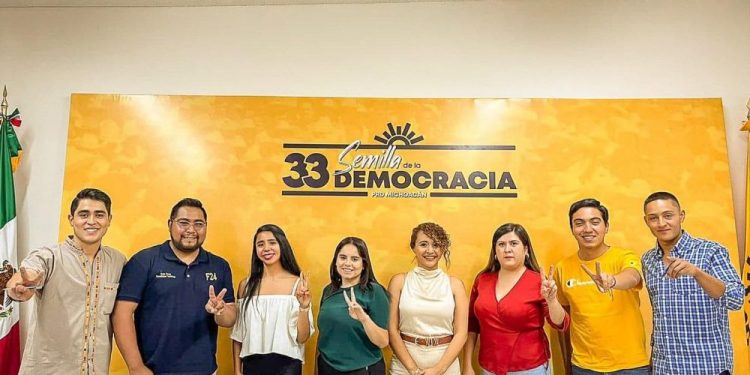 Organiza PRD Michoacán Conversatorio con las juventudes