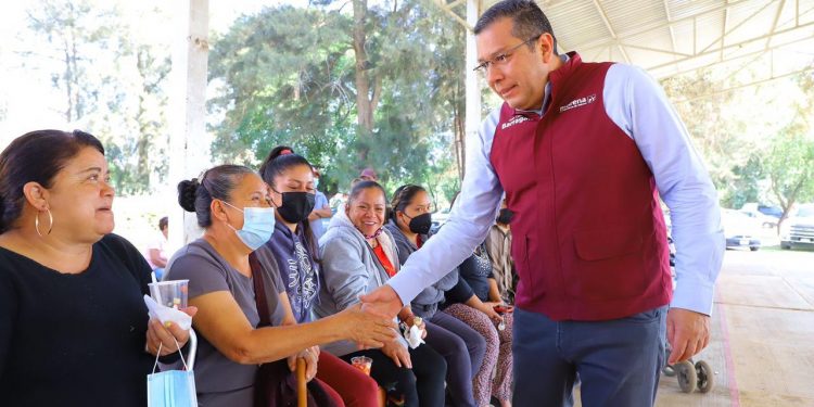 Atenderá “Échale una Mano a las Escuelas” secundaria y preescolar de Tiripetío: Barragán