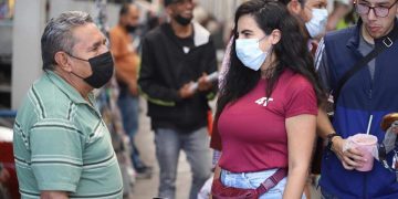 Desde plazas públicas y mercados, Morena continúa informando al pueblo