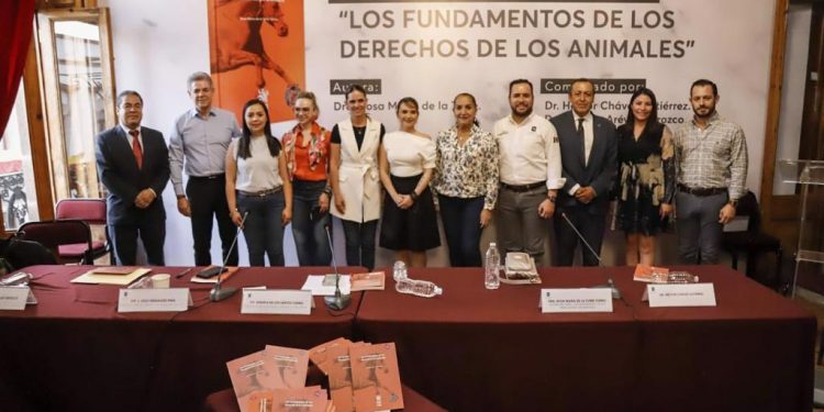 Libro “Los fundamentos de los derechos de los animales” parteaguas en pensamiento legal para proteger a las especies no humanas: Daniela de los Santos