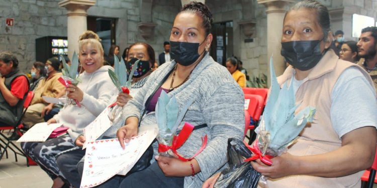 Busca Gobierno de Tarímbaro rescatar a los pulqueros tradicionales