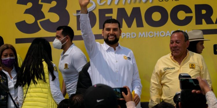 El PRD resurge de entre las bases: Octavio Ocampo