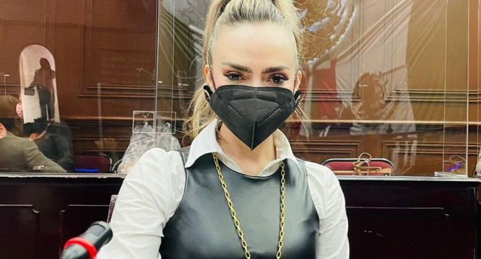 Congreso de Michoacán, listo para Condecorar al Mérito Turístico: Diputada Samanta Flores