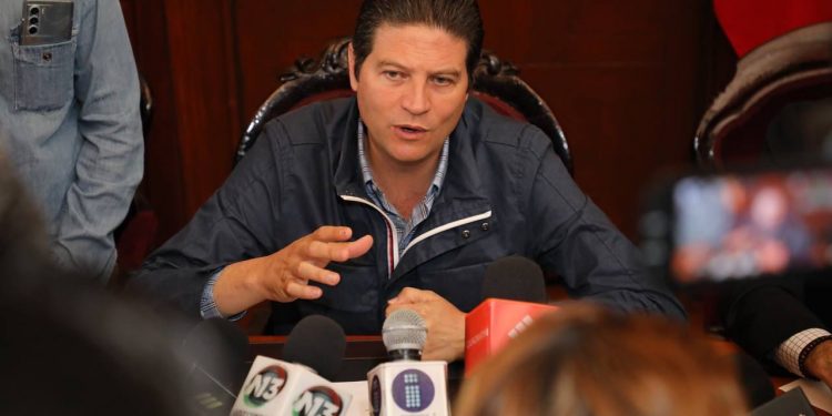 Alfonso Martínez presentará proyecto de Agroparque ante empresarios de Florida