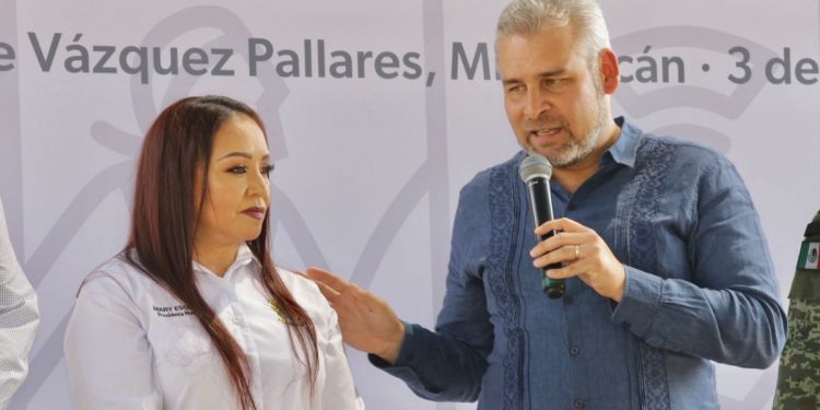 Coalcomán dispone de 6.4 mdp del Faeispum para obra pública: Bedolla