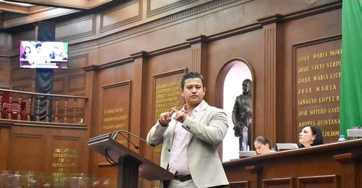 Garantizar obras con accesibilidad para personas con discapacidad propone Víctor Zurita