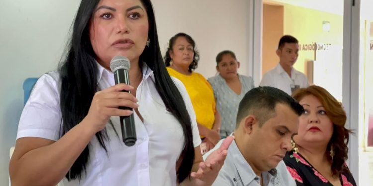 Semigrante y autoridades federales se coordinan para detectar posibles michoacanos en tráiler de Texas