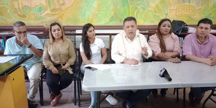 PC y Bomberos Municipal no puede ser un negocio privado, debe operar con transparencia: JLCL.