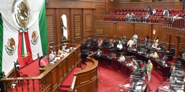 75 legislatura comprometida la libertad de expresión y la protección a periodistas michoacanos