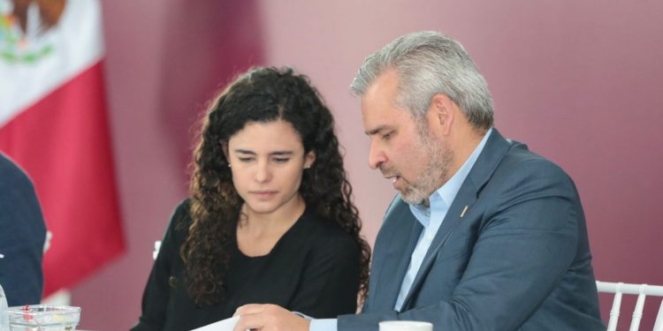 Urgen federación y estado a formalización laboral de jornaleros del sector agroindustrial