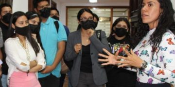 Frente a crisis nacional, migrantes apuntalan economía de México: Fanny Arreola