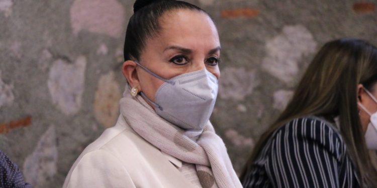 Gobierno debe garantizar gobernabilidad y respeto a las instituciones: Julieta Gallardo