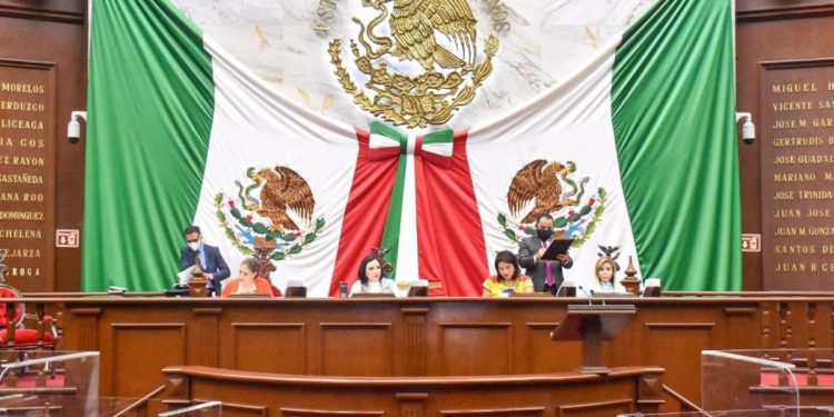 Otorgará 75 Legislatura Condecoración “Mérito al Turismo Michoacano”