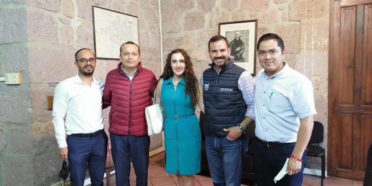 Firman pactos de civilidad para renovaciones de jefatura en 4 tenencias