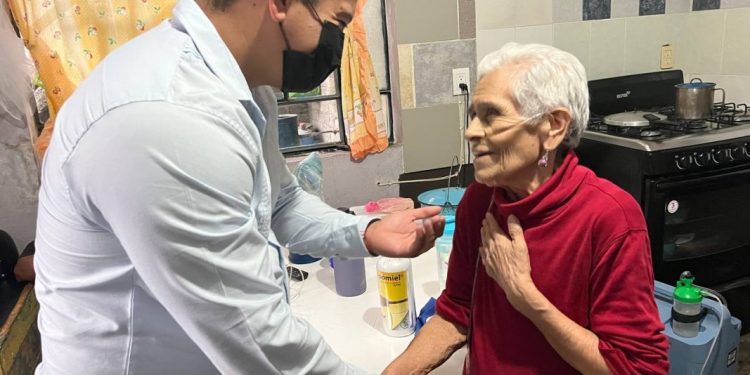 Participación ciudadana, clave para la construcción de bienestar y desarrollo: Víctor Zurita