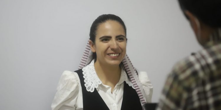 La manera de consolidar el cambio verdadero es haciendo más democracia: Giulianna Bugarini