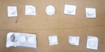 En Blindaje Zamora, SSP y Policía Municipal aseguran arma de fuego y pastillas psicotrópicas; hay un detenido