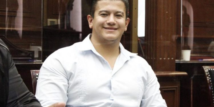 Inclusión no es solo un cambio de concepto, sino de paradigma: Víctor Zurita