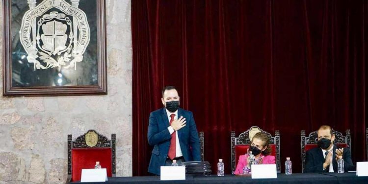 PT reconoce labor de los abogados para promover la paz y la justicia en nuestra sociedad