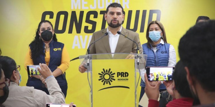 Gobierno del estado miente y compromete integridad de alcaldes michoacanos