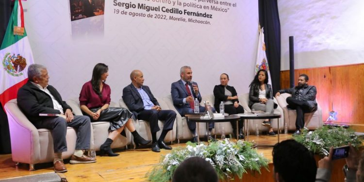 Presenta Bedolla libro sobre el movimiento obrero de Cedillo Fernández