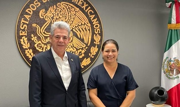 Hernández Peña refrenda compromiso con las y los migrantes michoacanos para defender sus derechos