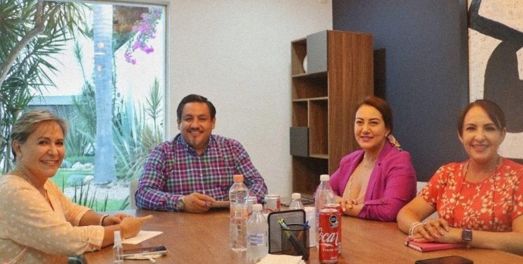 Mantendrá GPPRD paso firme en su agenda legislativa durante segundo año de labores: Víctor Manríquez